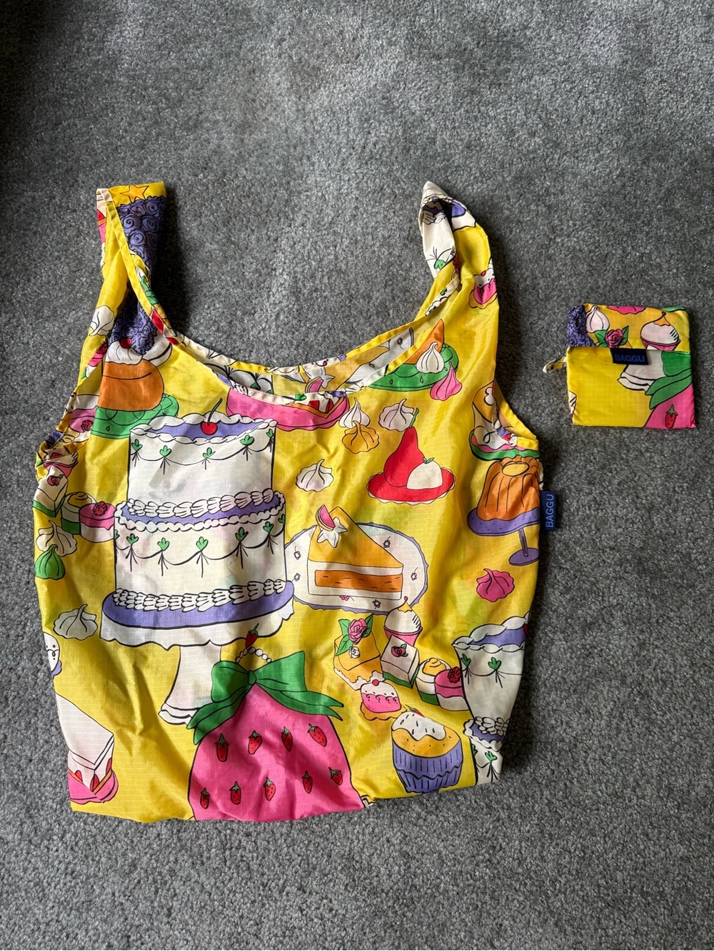 Standard BAGGU